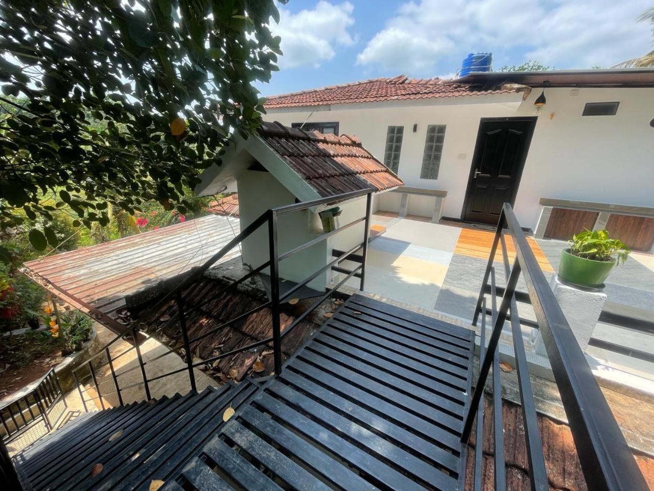 Tjmaryland Villa Pinangode Екстериор снимка